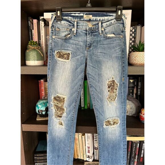 True Religion Casey Super Skinny Low Rise Distressed Gold Sequin Blue Jean 26 - Picture 6 of 11